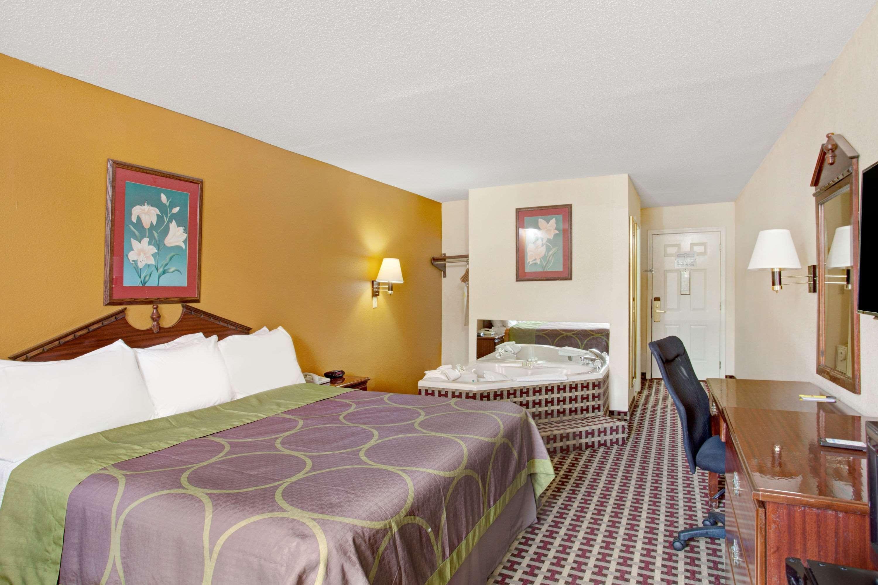 Super 8 By Wyndham Forrest City Ar Esterno foto