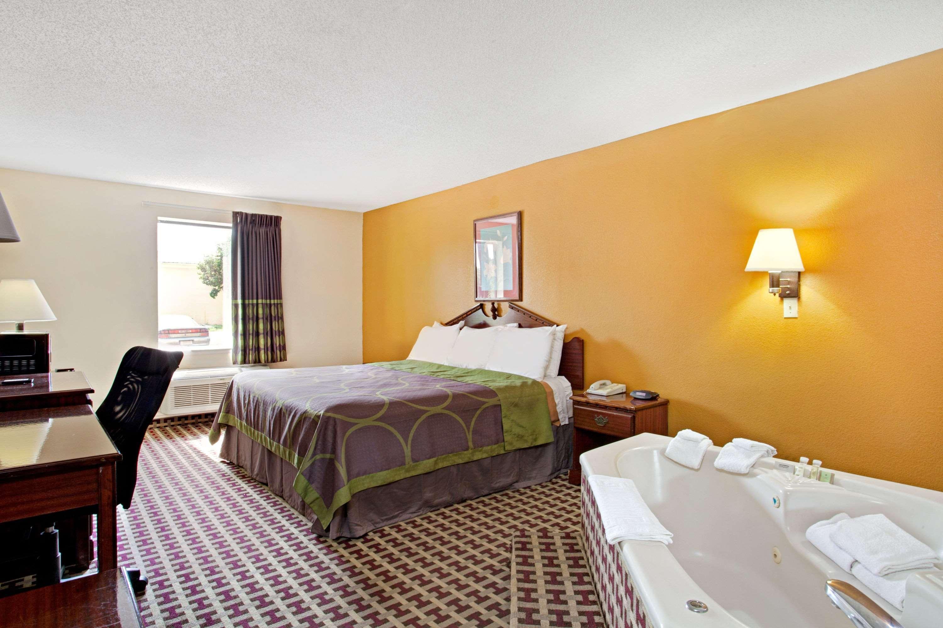 Super 8 By Wyndham Forrest City Ar Esterno foto